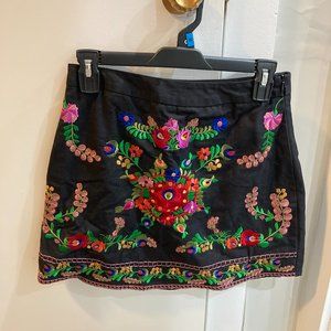 Selfie Leslie Nina San Lucas Black Floral Embroidered Mini Skirt Size S